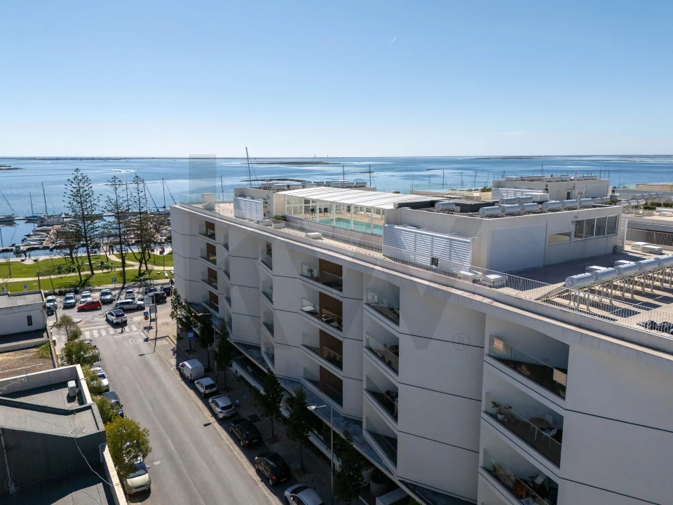 Apartamento T4 para Venda em Olhão Foto 53