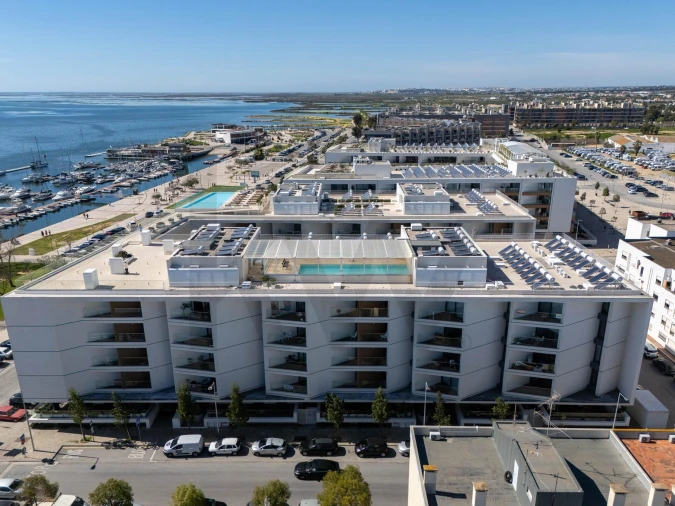 Apartamento T4 para Venda em Olhão Foto 54