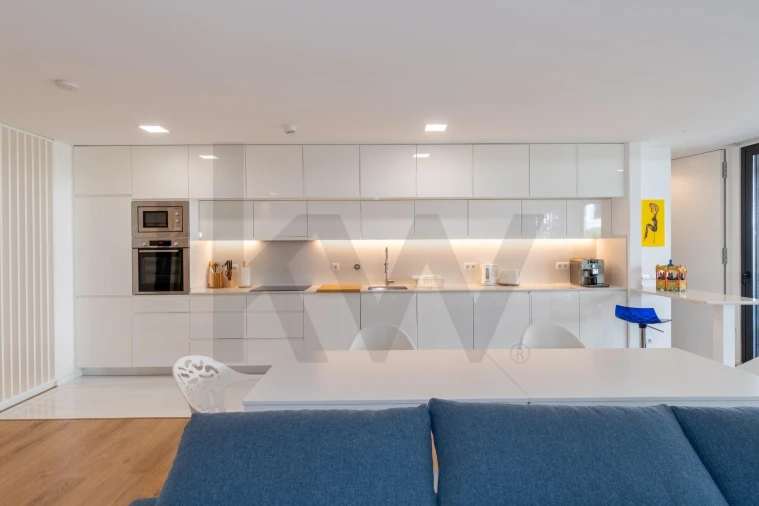 Apartamento T4 para Venda em Olhão Foto 2