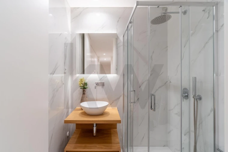 Apartamento T4 para Venda em Olhão Foto 14