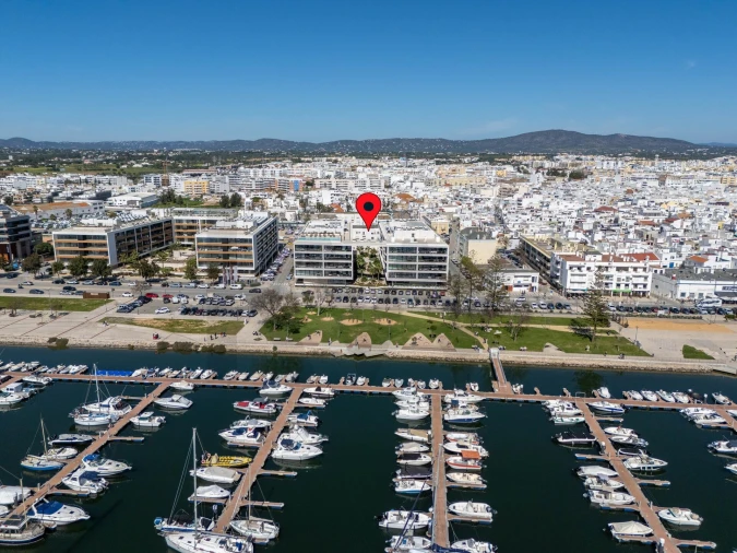 Apartamento T4 para Venda em Olhão Foto 56