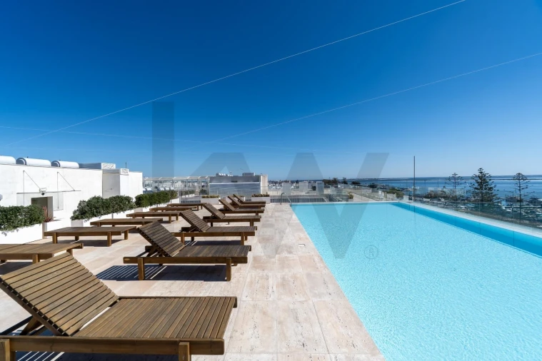 Apartamento T4 para Venda em Olhão Foto 43