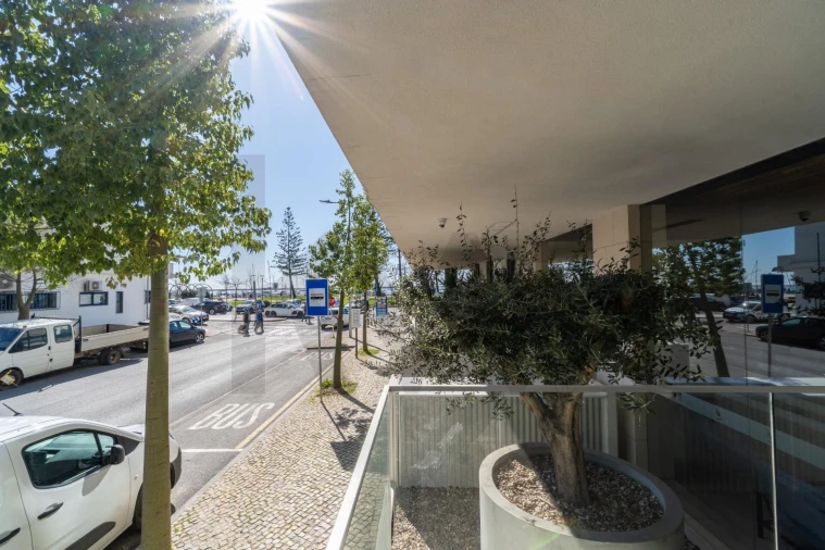 Apartamento T4 para Venda em Olhão Foto 8