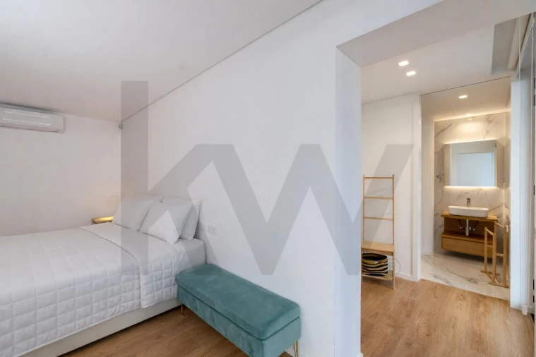 Apartamento T4 para Venda em Olhão Foto 15