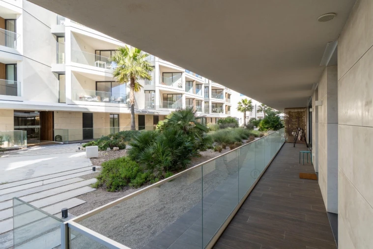 Apartamento T4 para Venda em Olhão Foto 38