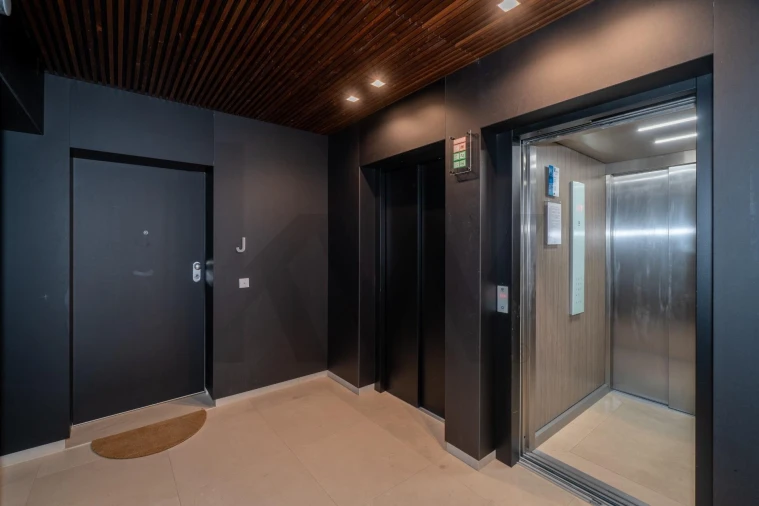 Apartamento T4 para Venda em Olhão Foto 35