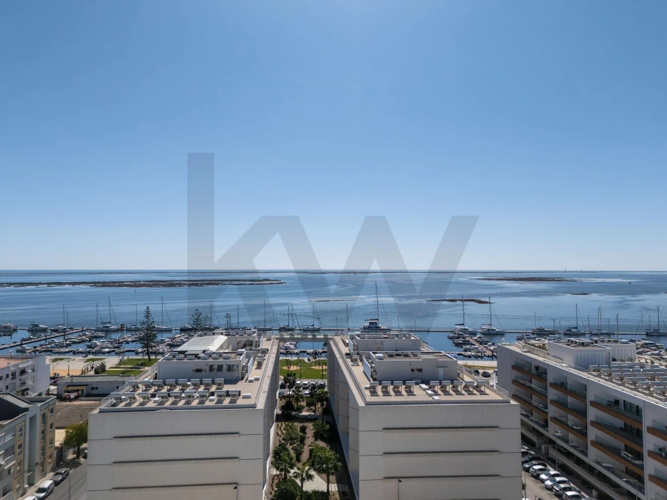 Apartamento T4 para Venda em Olhão Foto 60