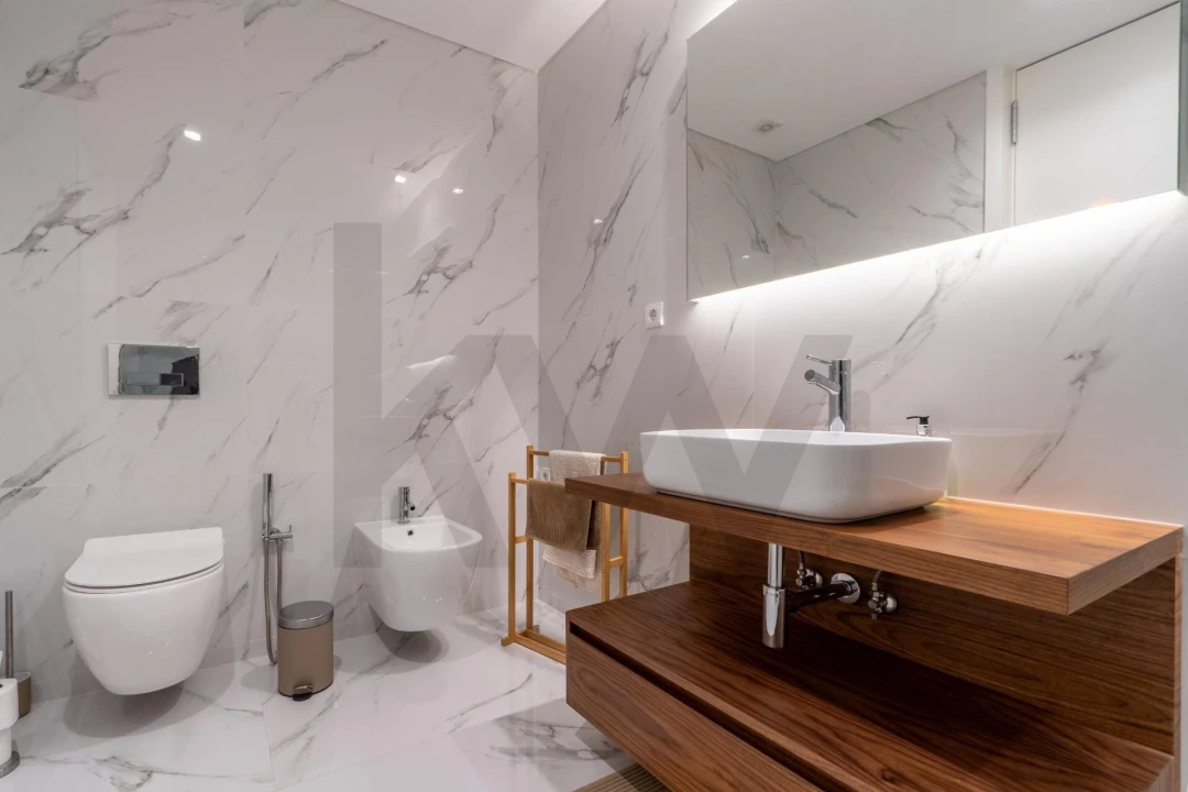 Apartamento T4 para Venda em Olhão Foto 29