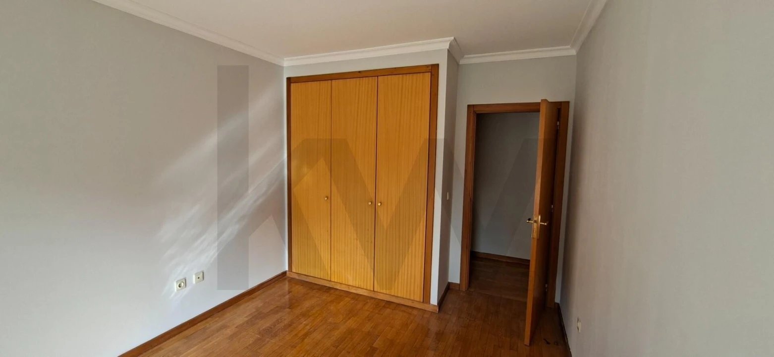 Apartamento T2 para Venda em Ermesinde Foto 16