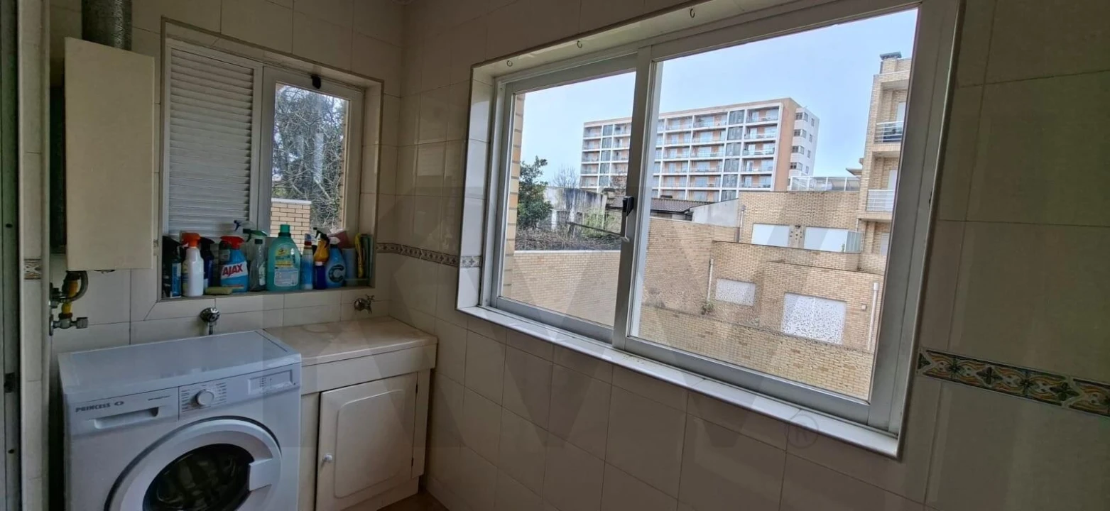 Apartamento T2 para Venda em Ermesinde Foto 12