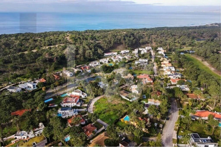 Terreno para Venda em Charneca de Caparica e Sobreda Foto 7