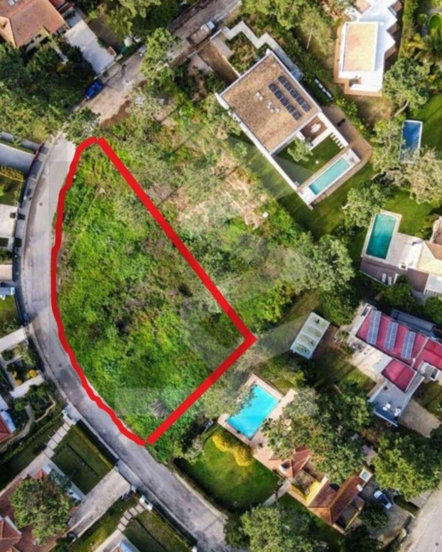 Terreno para Venda em Charneca de Caparica e Sobreda Foto 2