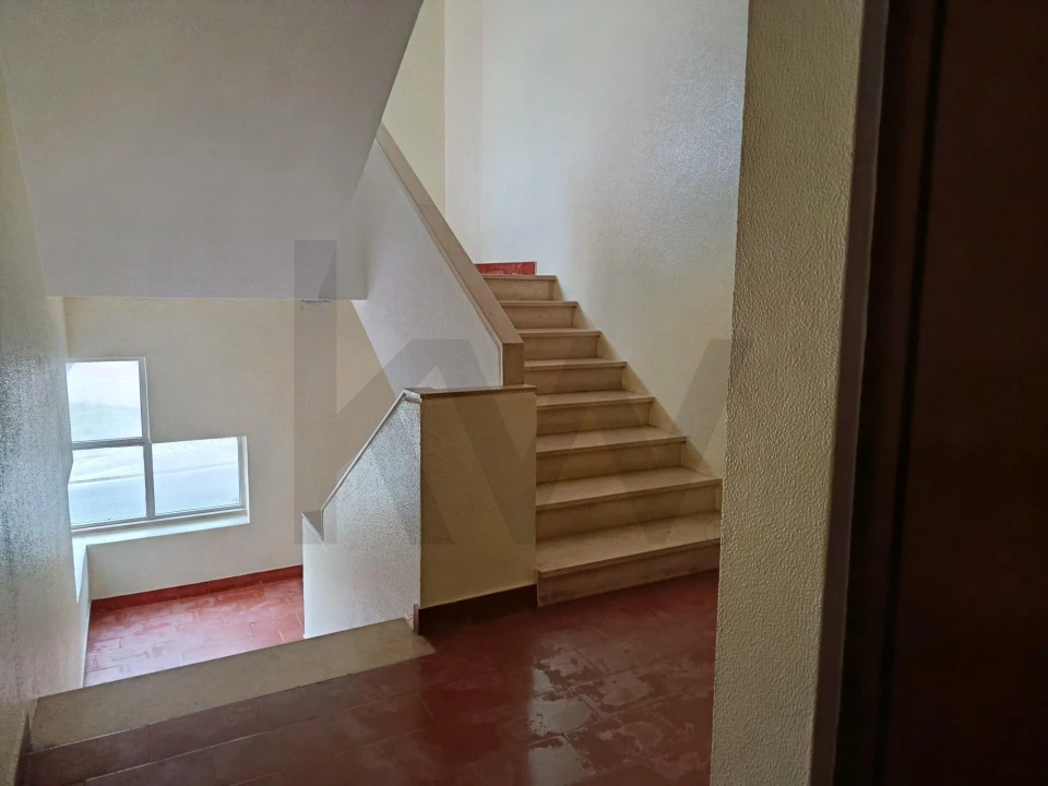 Apartamento T3 para Arrendamento em Lumiar Foto 14