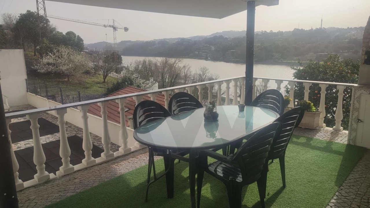 Prédio para Venda em Gondomar (São Cosme), Valbom e Jovim Foto 20