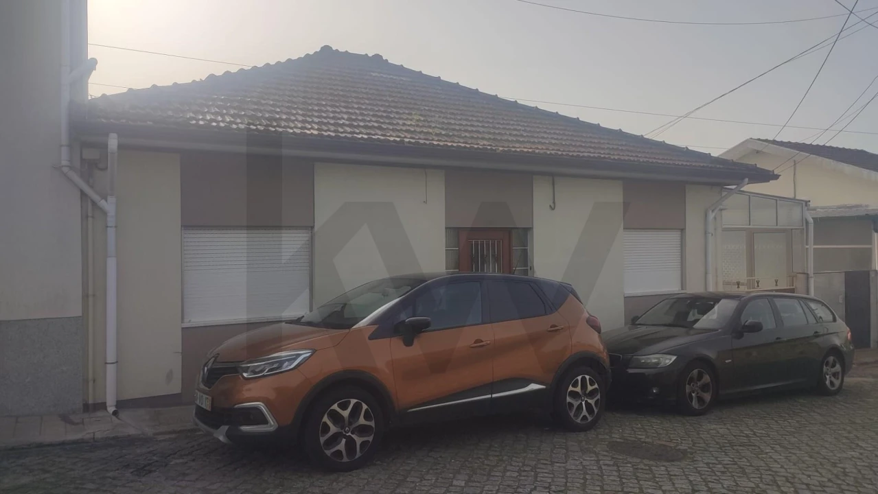 Prédio para Venda em Gondomar (São Cosme), Valbom e Jovim Foto 28