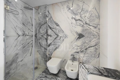Apartamento T4 para Venda em Avenidas Novas