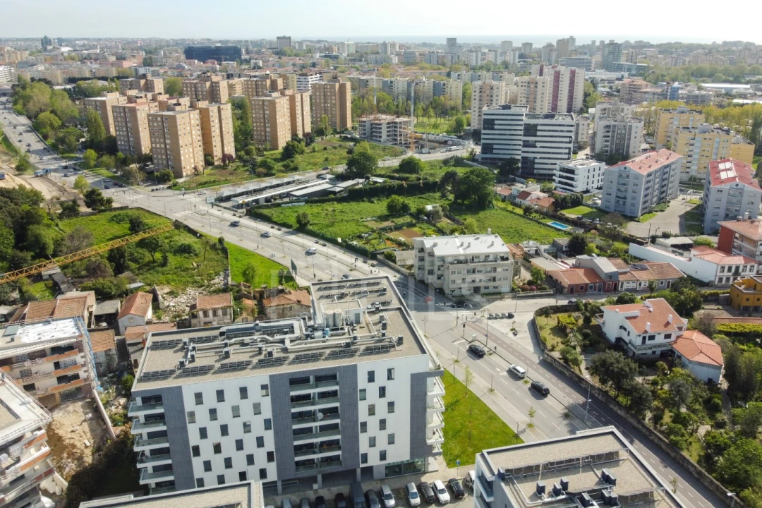 Apartamento T2 para Venda em Ramalde Foto 8