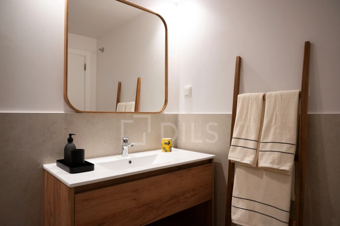 Apartamento T2 para Venda em Santo António dos Cavaleiros e Frielas Foto 21