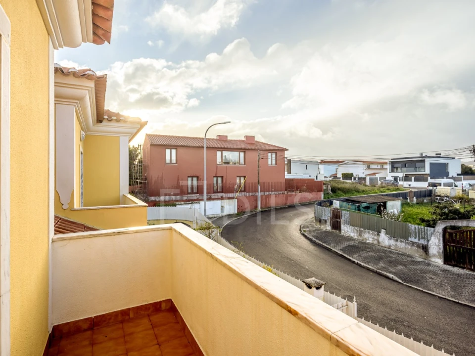 Moradia T4 para Venda em Alcabideche Foto 30