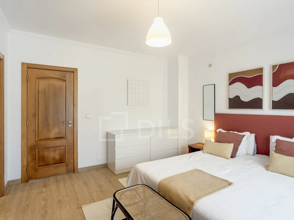 Moradia T4 para Venda em Alcabideche Foto 26