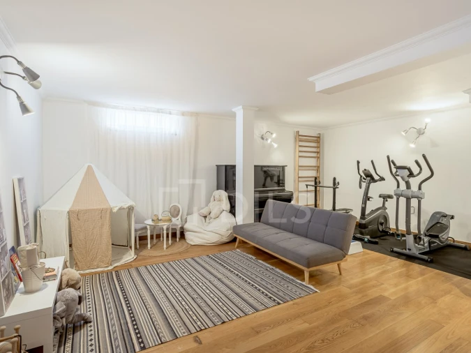 Moradia T4 para Venda em Alcabideche Foto 9