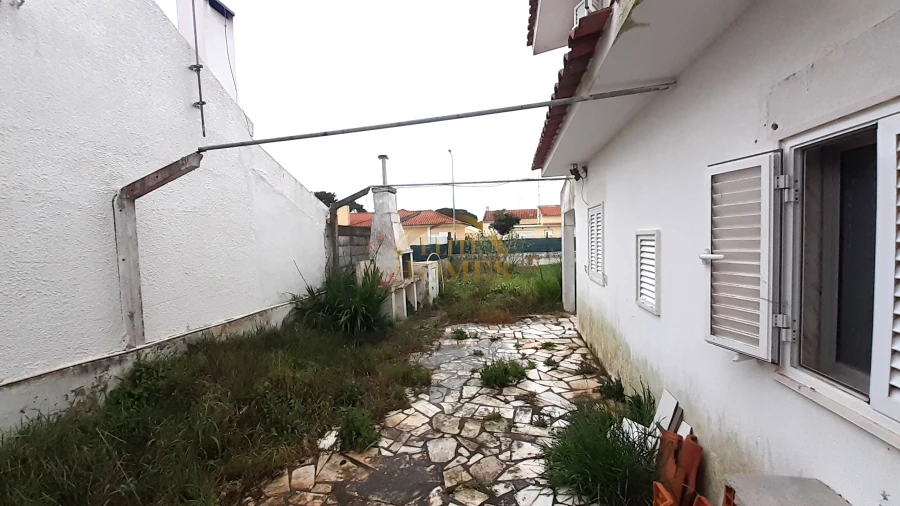 Moradia T3 para Venda em Sesimbra (Castelo) Foto 32