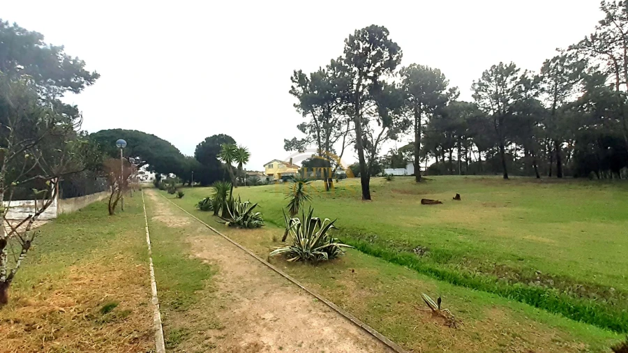 Moradia T3 para Venda em Sesimbra (Castelo) Foto 38