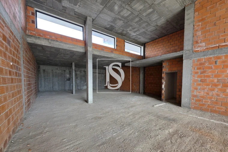 Negócio para Venda em Repeses e São Salvador Foto 5