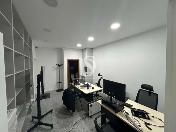 Negócio para Venda em Sé Nova, Santa Cruz, Almedina e São Bartolomeu Foto 5