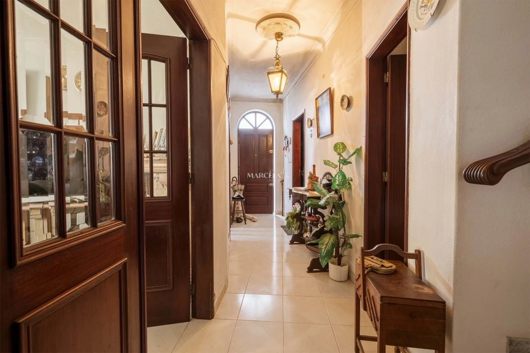 Moradia T4 para Venda em Luz Foto 10