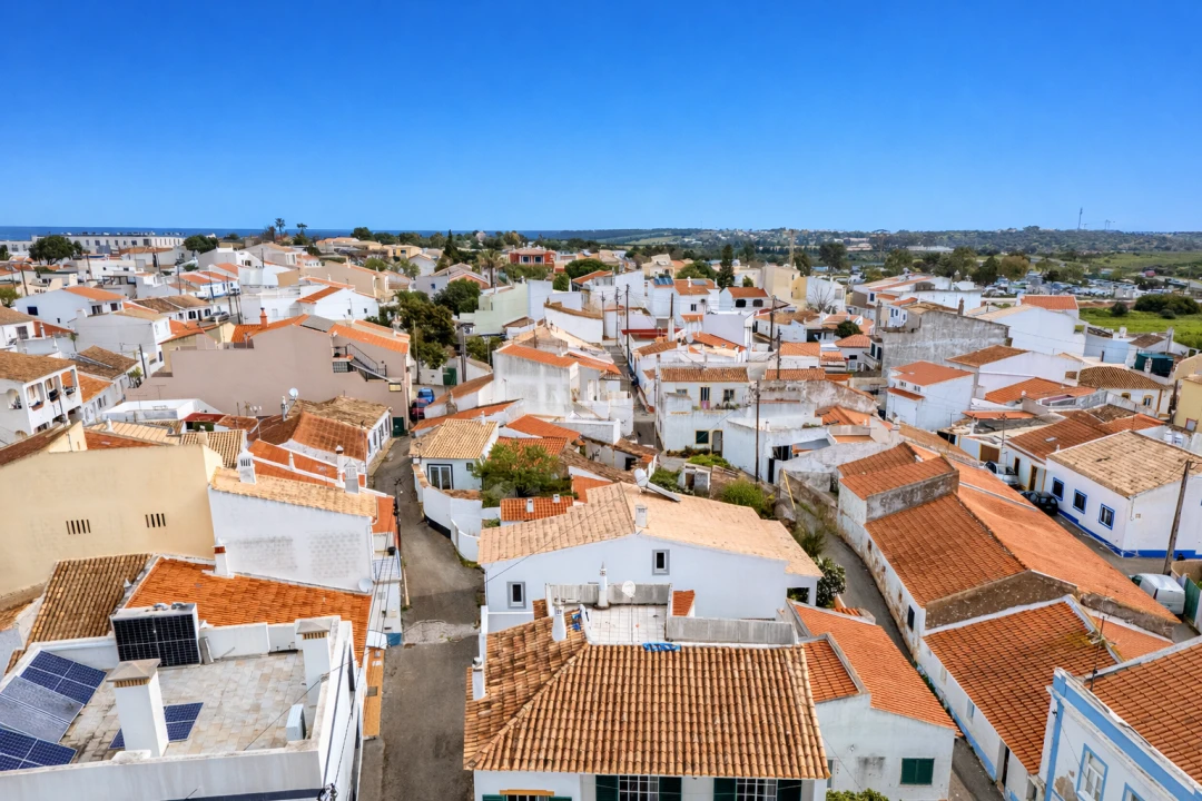 Moradia T4 para Venda em Luz Foto 26