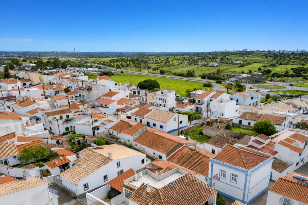 Moradia T4 para Venda em Luz Foto 27