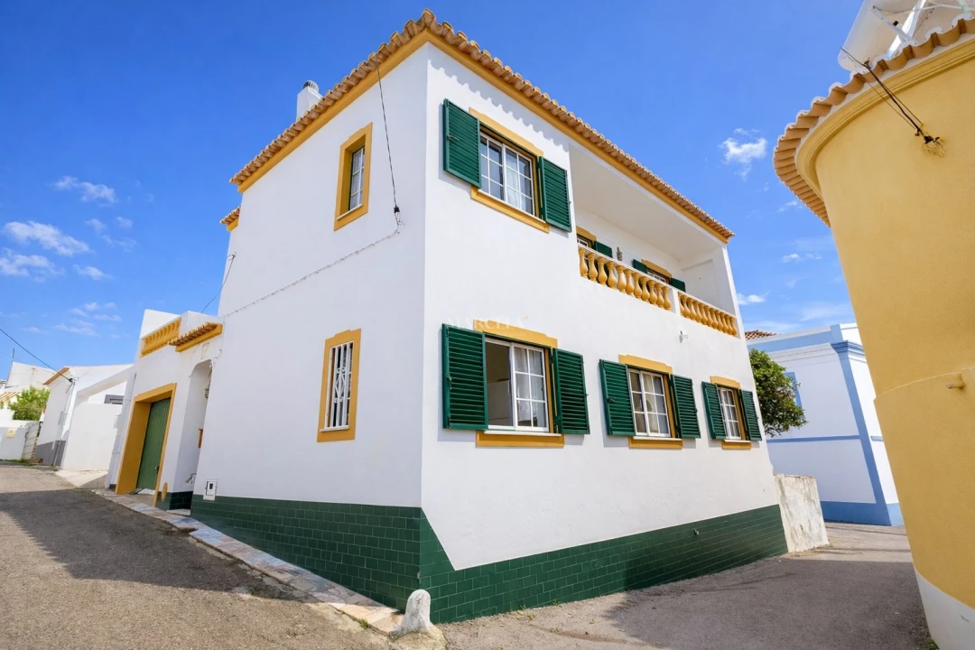 Moradia T4 para Venda em Luz Foto 1