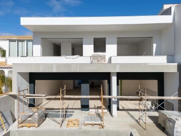Moradia T4 para Venda em Lagos (São Sebastião e Santa Maria)