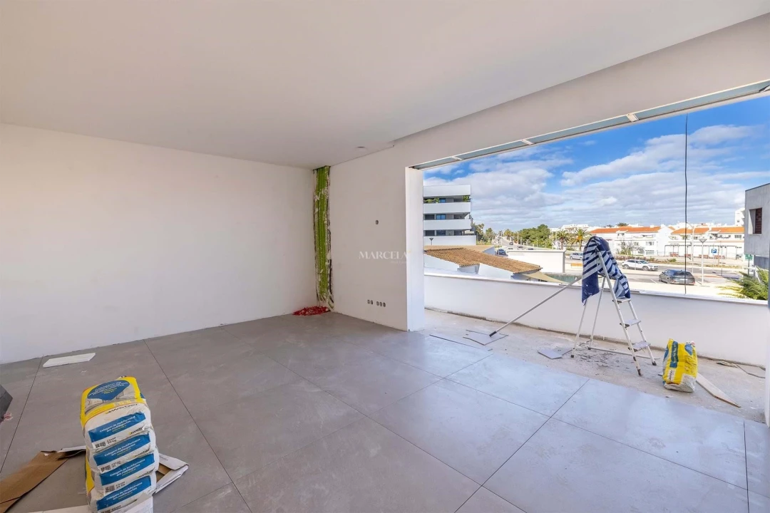 Moradia T4 para Venda em Lagos (São Sebastião e Santa Maria) Foto 6