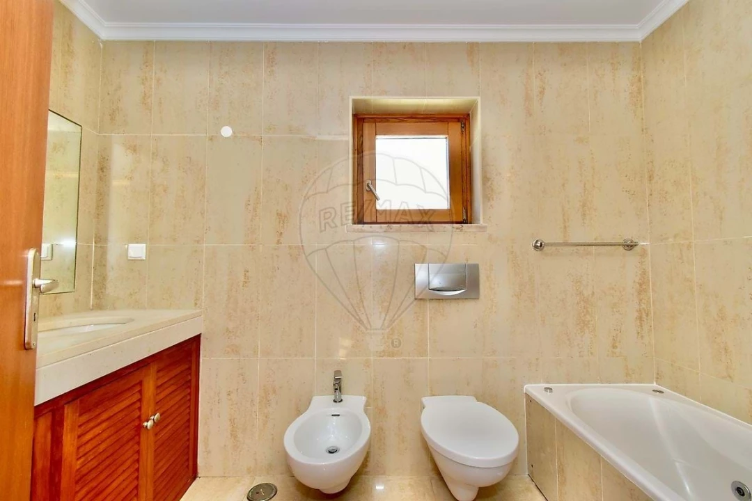 Apartamento T4 para Arrendamento férias em Cascais e Estoril Foto 19