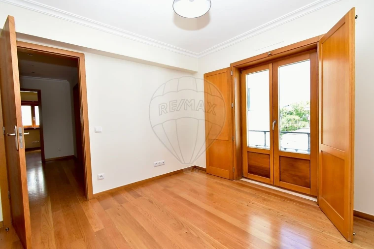 Apartamento T4 para Arrendamento férias em Cascais e Estoril Foto 12