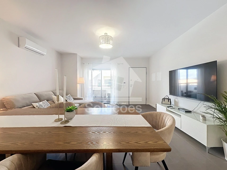 Apartamento T1 para Venda em Alvor Foto 9