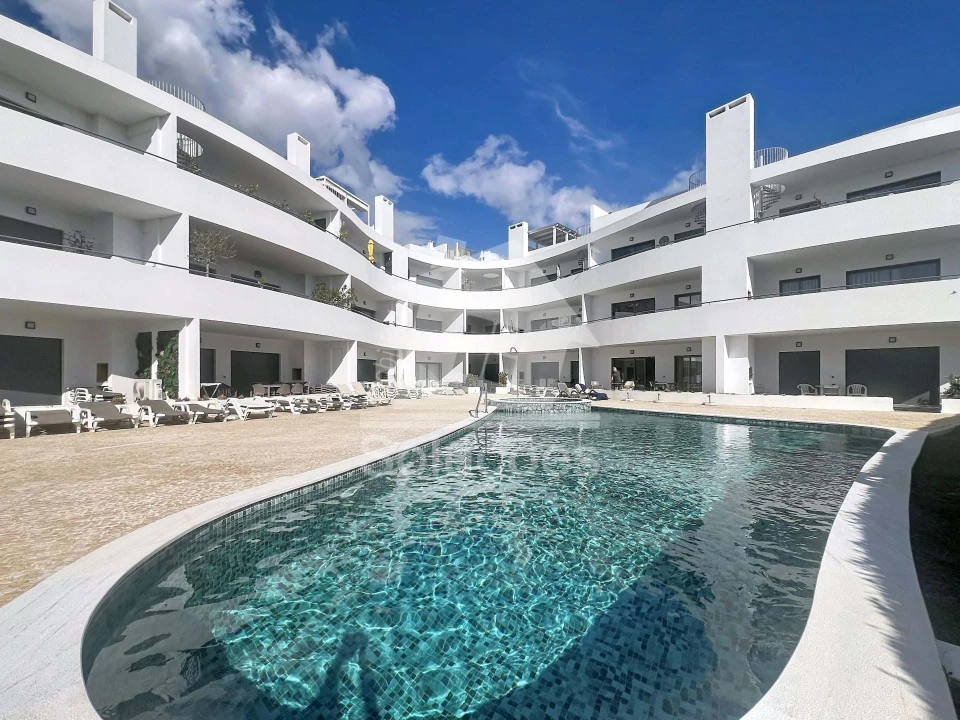 Apartamento T1 para Venda em Alvor Foto 1