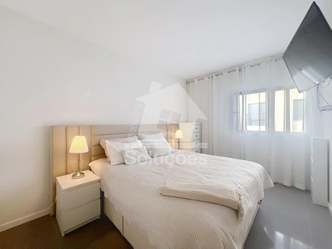 Apartamento T1 para Venda em Alvor Foto 4