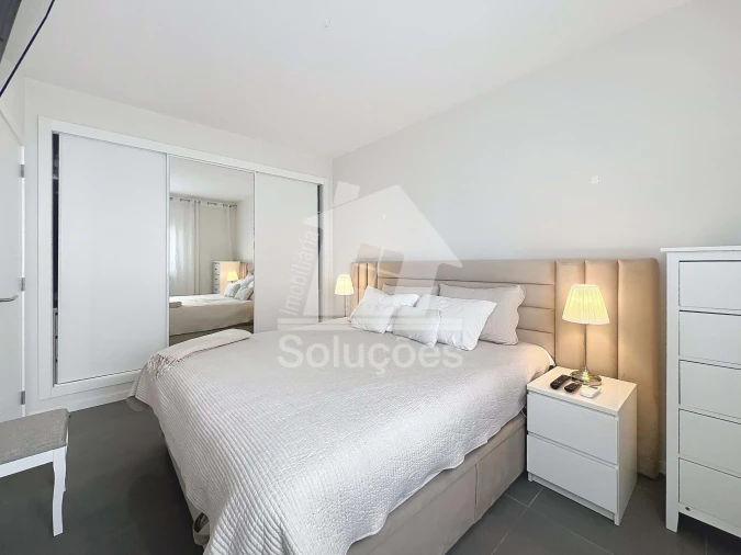 Apartamento T1 para Venda em Alvor Foto 5