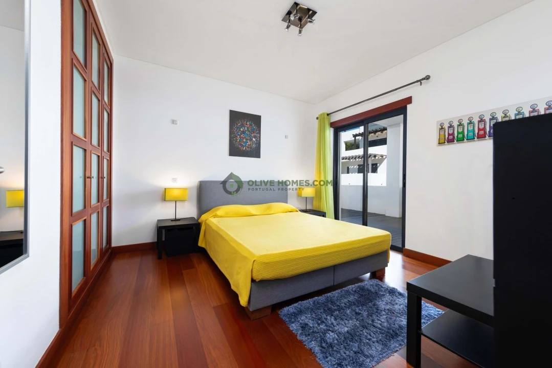 Apartamento T2 para Venda em Quarteira Foto 6