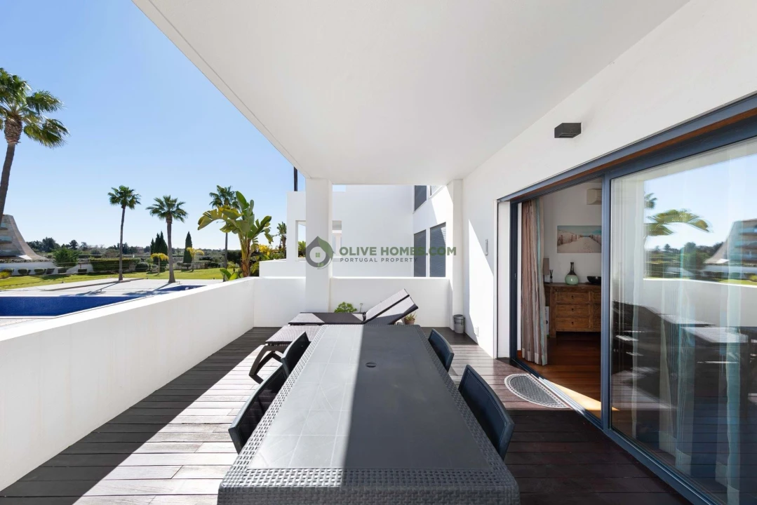 Apartamento T2 para Venda em Quarteira Foto 14