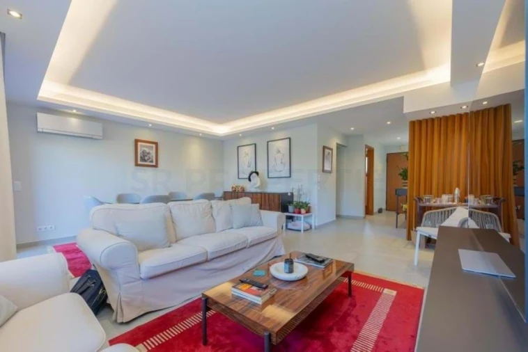 Moradia T3 para Venda em Quarteira Foto 21