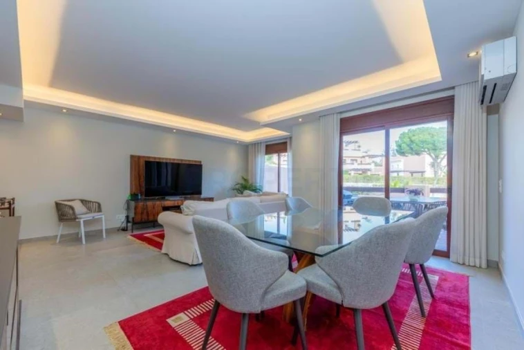 Moradia T3 para Venda em Quarteira