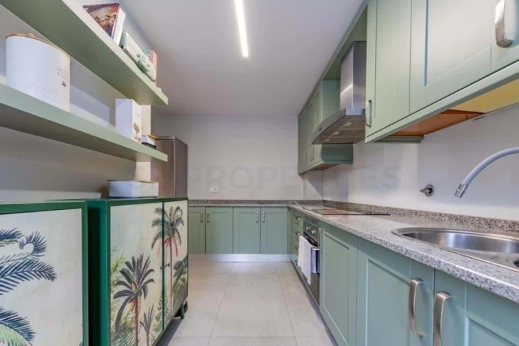 Moradia T3 para Venda em Quarteira Foto 2