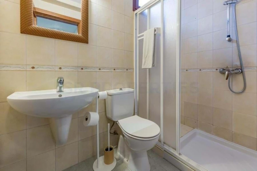 Moradia T3 para Venda em Quarteira Foto 31