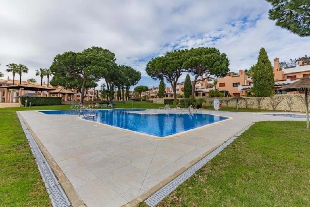 Moradia T3 para Venda em Quarteira Foto 45