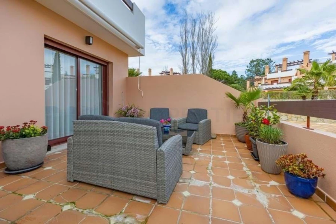 Moradia T3 para Venda em Quarteira Foto 26