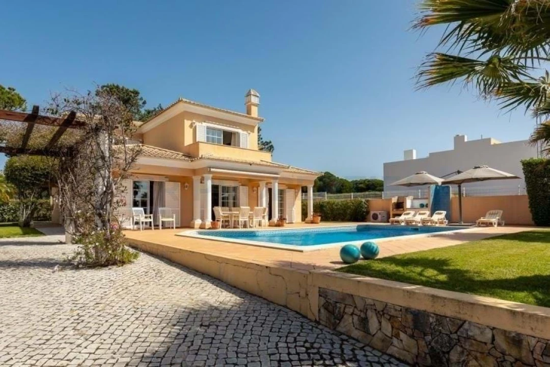 Moradia T4 para Venda em Almancil Foto 18